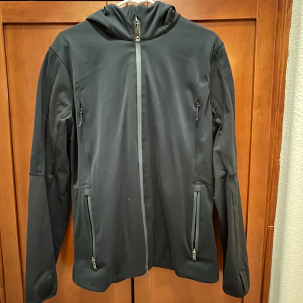 lululemon full zip with hood DWR black